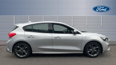 Ford Focus 1.0 EcoBoost 125 ST-Line 5dr Petrol Hatchback